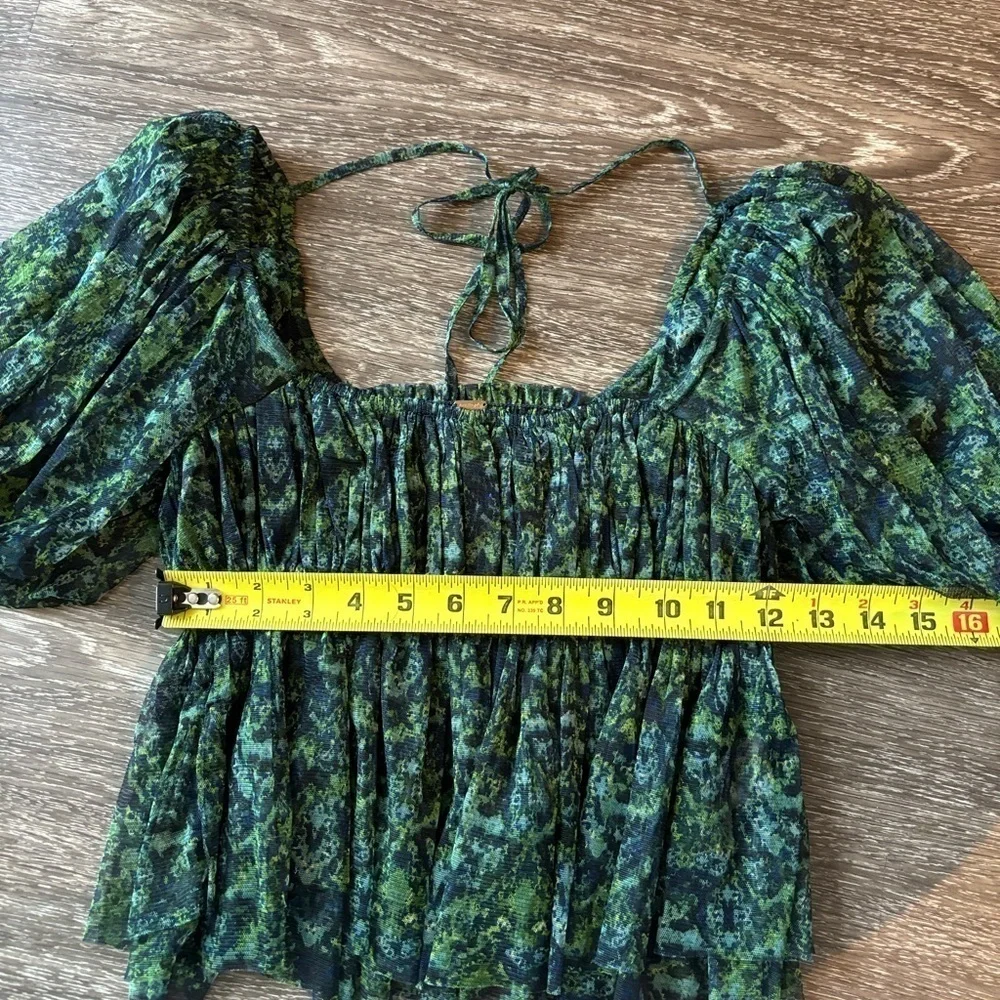 Free People PENELOPE puff sleeve tie at back blouse. Women’s XS‎